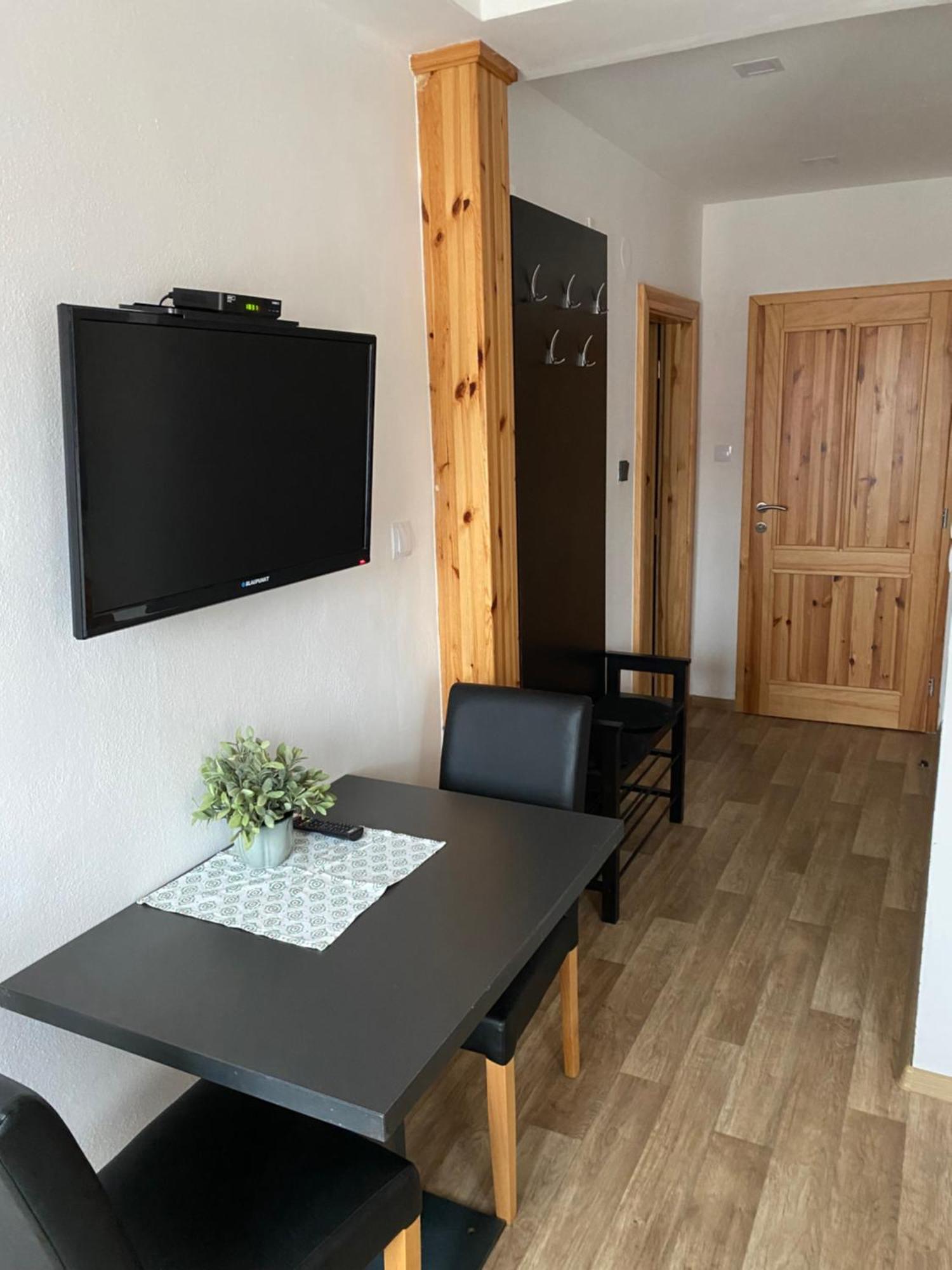 Lipno Wave Hotel Černá v Pošumaví Kültér fotó