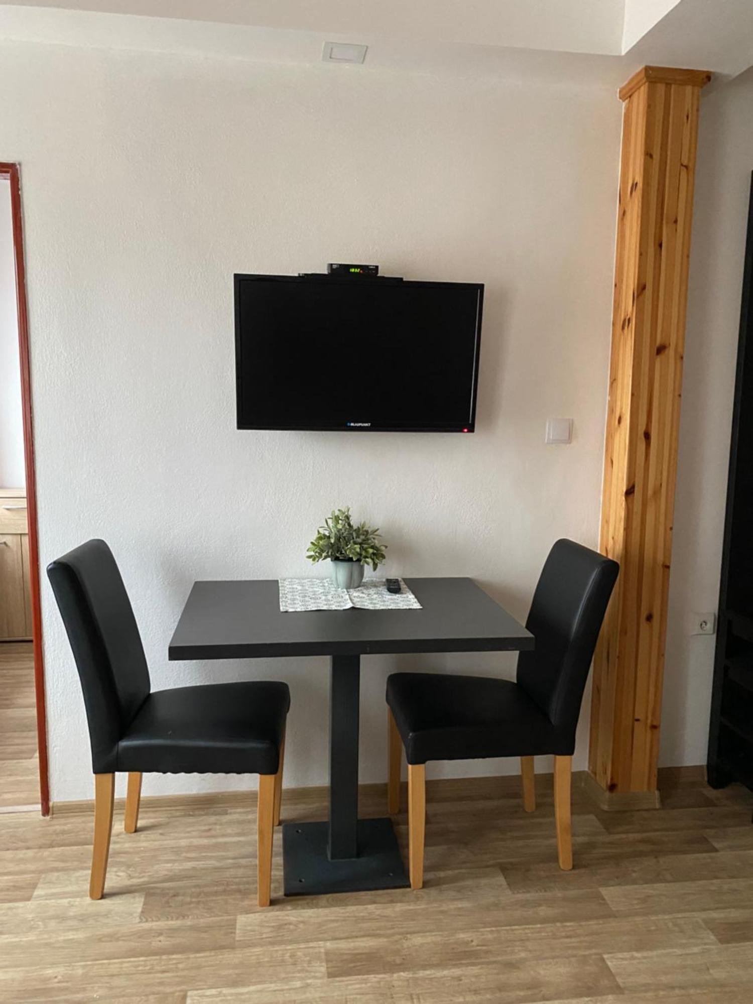 Lipno Wave Hotel Černá v Pošumaví Kültér fotó